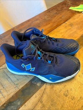 DIADEM Court Burst Pickleball Shoes size 9.5